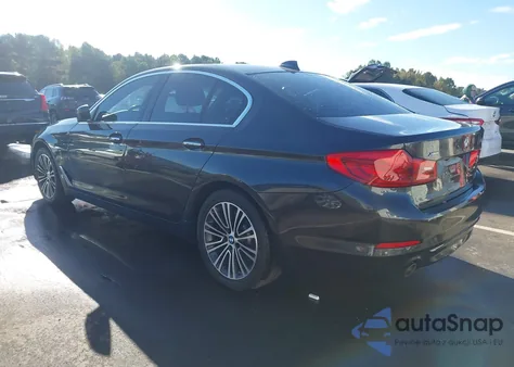 2018 BMW 530I xDrive z USA, uszkodzony, nr VIN WBAJA7C55JWA72764
